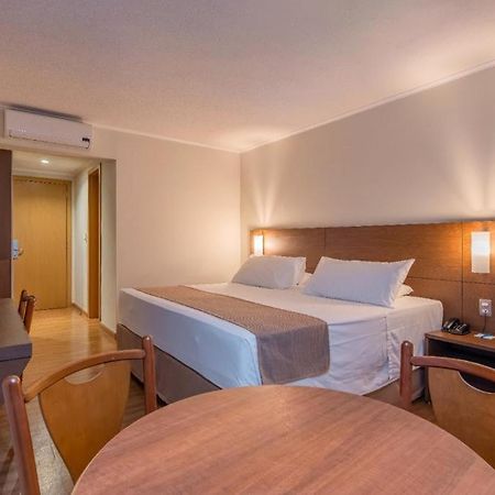 Hotel Caiua Cascavel Extérieur photo