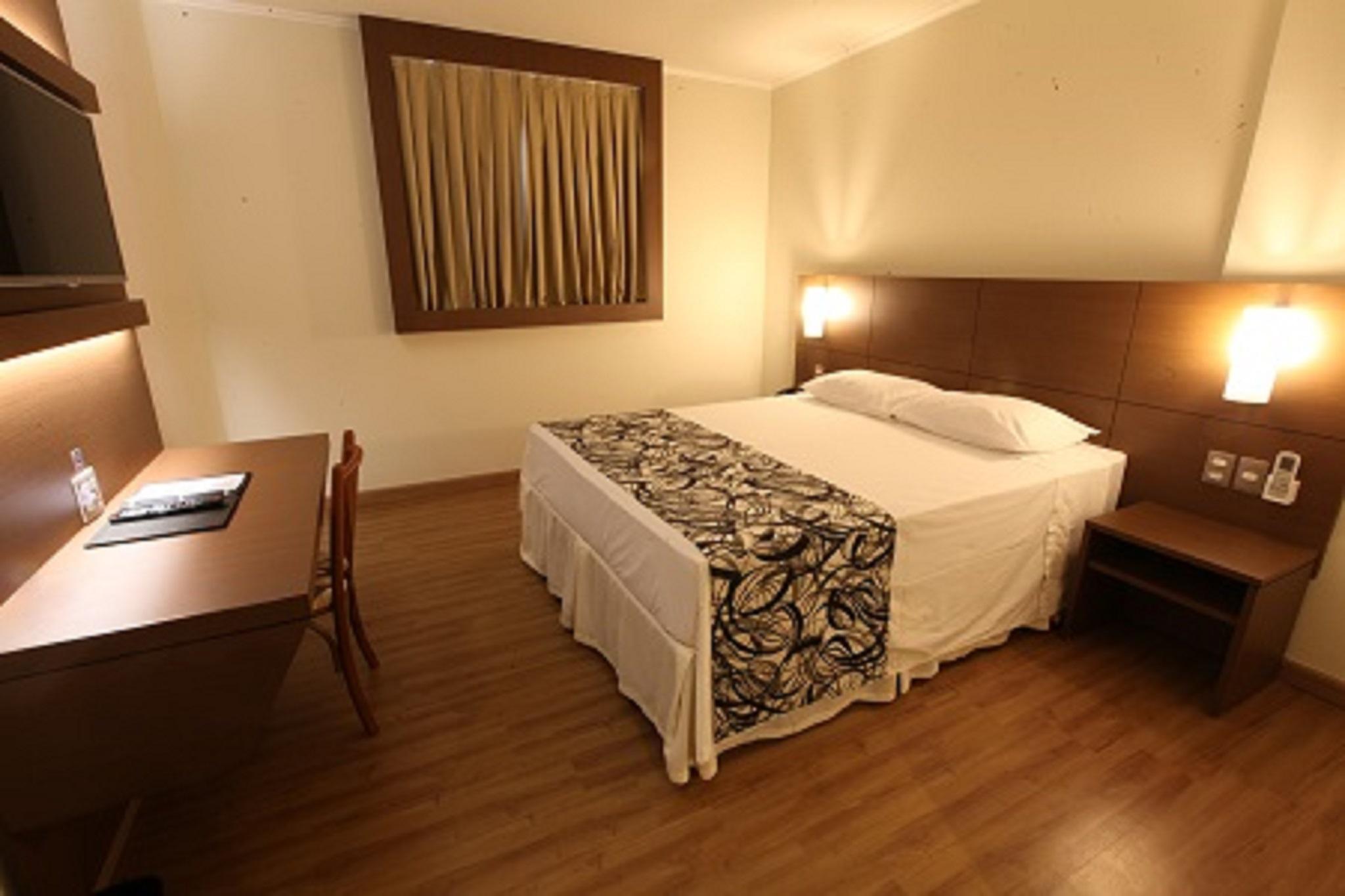 Hotel Caiua Cascavel Extérieur photo