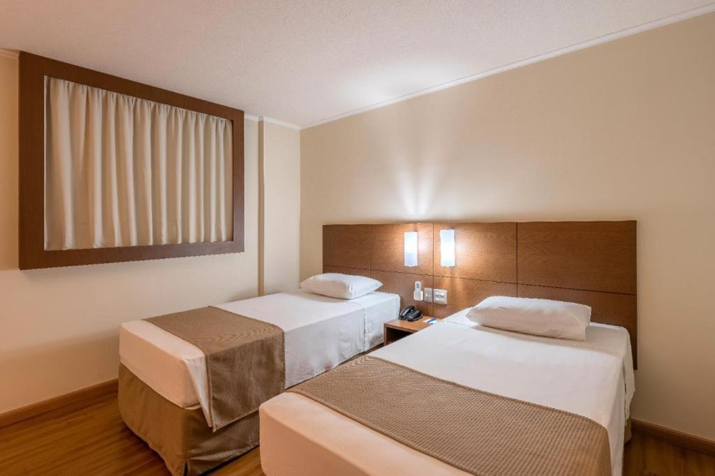 Hotel Caiua Cascavel Extérieur photo