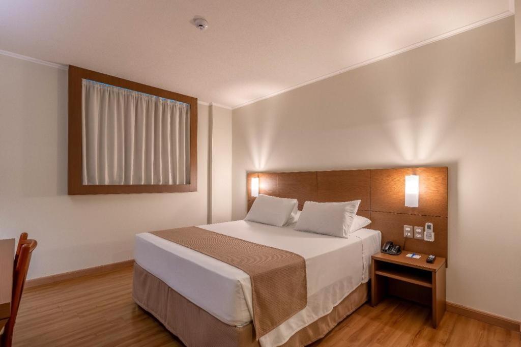 Hotel Caiua Cascavel Extérieur photo