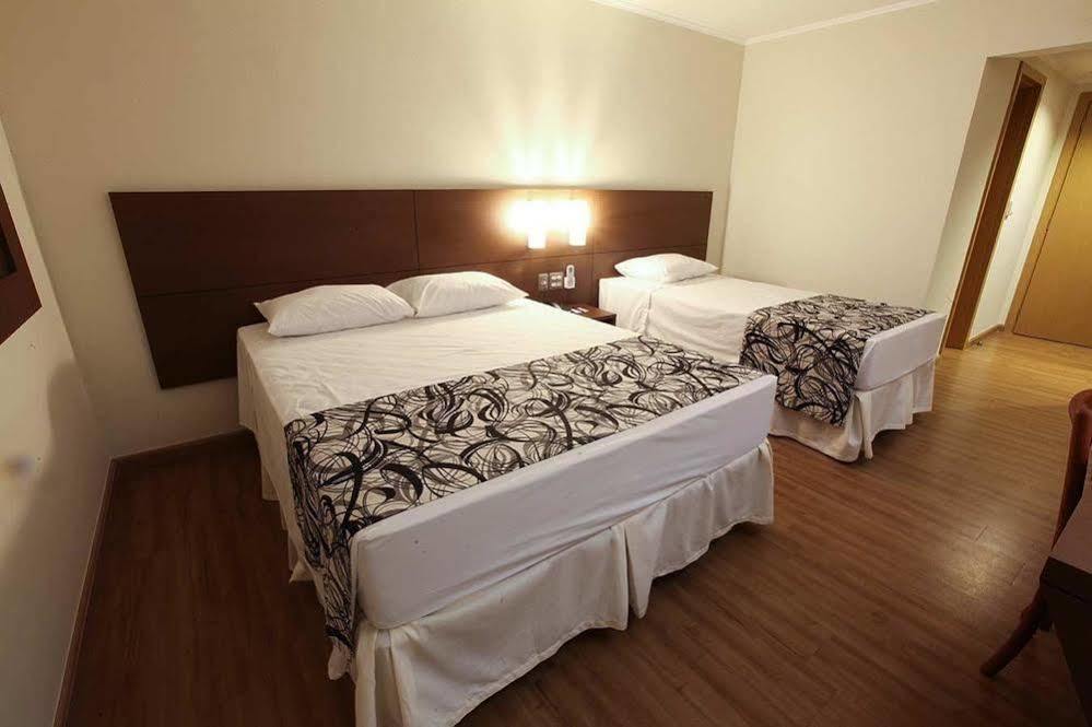 Hotel Caiua Cascavel Extérieur photo
