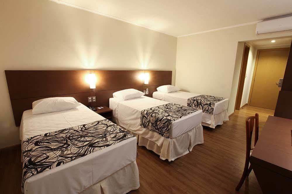 Hotel Caiua Cascavel Extérieur photo